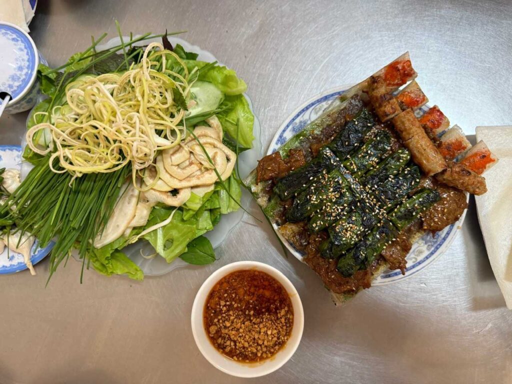 Ram thịt nướng – đặc sản dân dã của Quảng Ngãi níu chân du khách