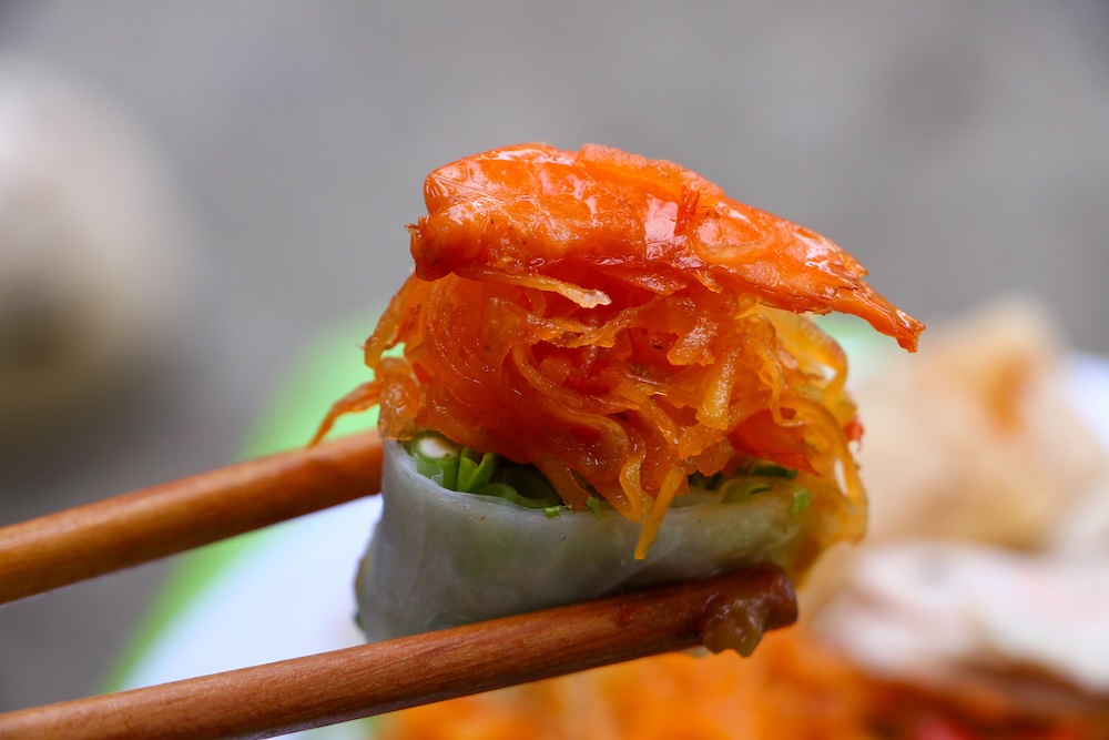 Bánh cuốn tôm chua – mỹ vị ẩm thực nơi Cố đô Huế