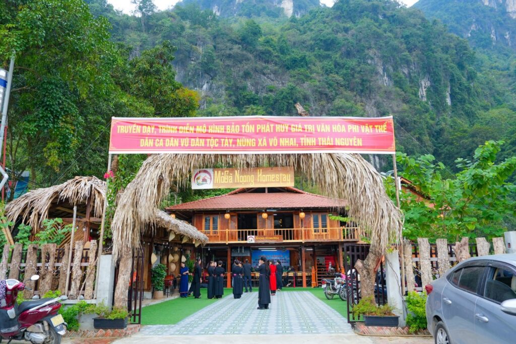 Đánh thức ‘hồn’ núi rừng Võ Nhai: Khi điệu Then, đàn Tính hòa nhịp cùng du lịch