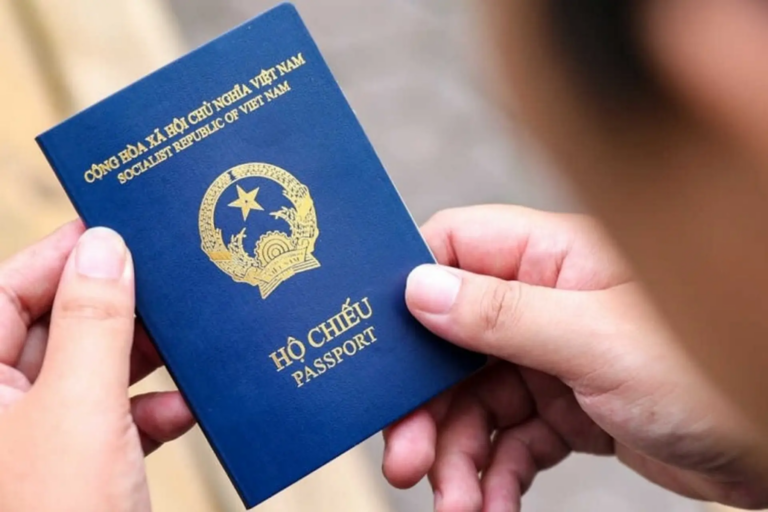 Hộ chiếu Việt Nam tăng hạng trong danh sách quyền lực nhất thế giới