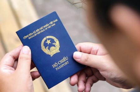 Hộ chiếu Việt Nam tăng hạng