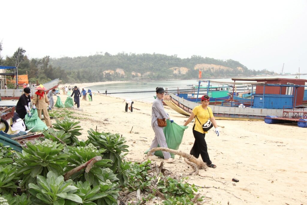 Lan tỏa “Hải trình xanh” cùng chung tay gìn giữ môi trường biển Cô Tô