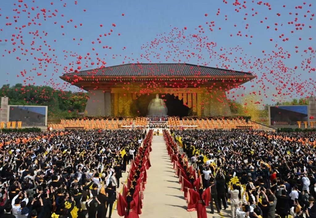 Đại lễ bái tổ tại cố lý Hoàng Đế năm Bính Ngọ: Con cháu Trung Hoa trong và ngoài nước cùng tế Hiên Viên Hoàng Đế