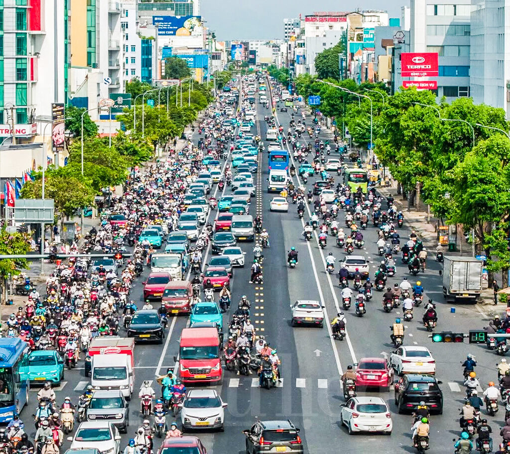 Đường Cộng Hòa mở ‘làn linh hoạt’: Lời giải cho nỗi ám ảnh kẹt xe kinh niên